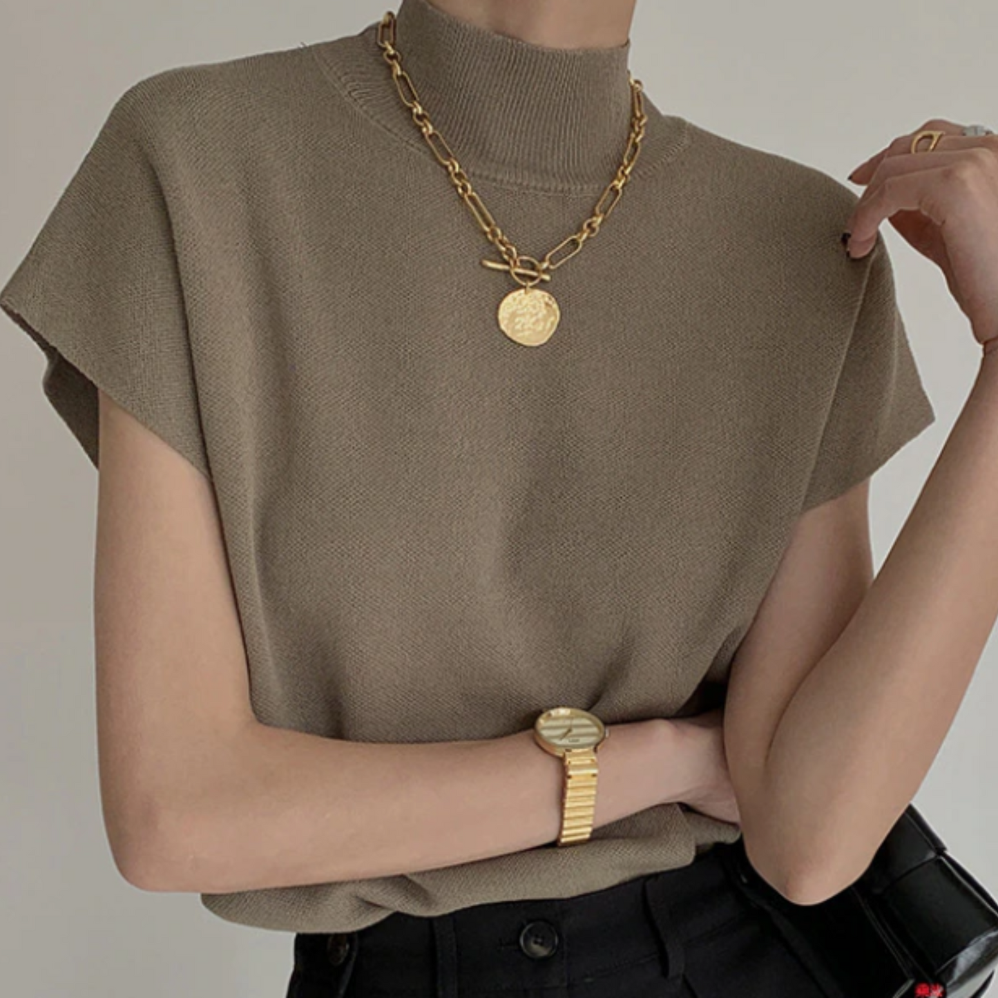 Amsterdam High-Neck Knit T-shirt